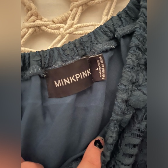 MinkPink Large Off the Shoulder Dress - Picture 4 of 4